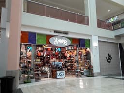Journeys logo