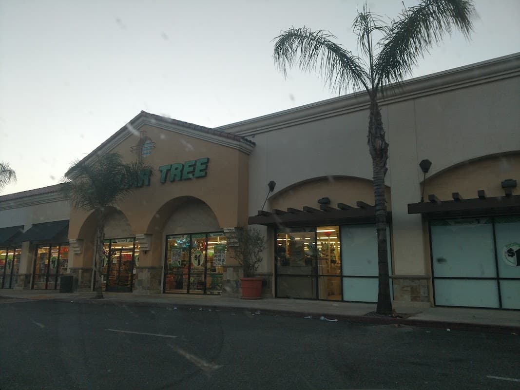 Dollar Tree photo 2