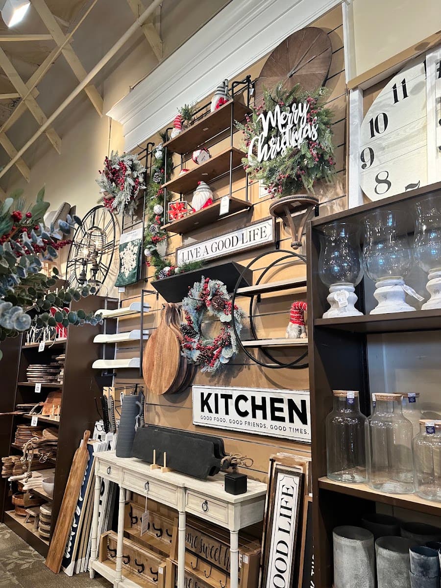 Kirkland's