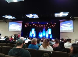 Calvary Chapel Christian Church and School logo