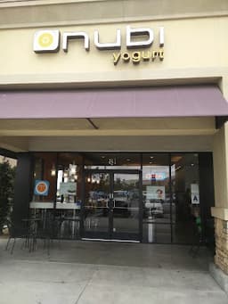 Nubi Yogurt logo