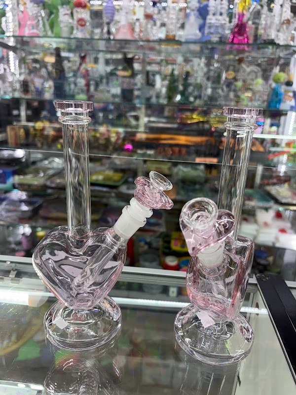 JR Smoke & Gifts photo 1
